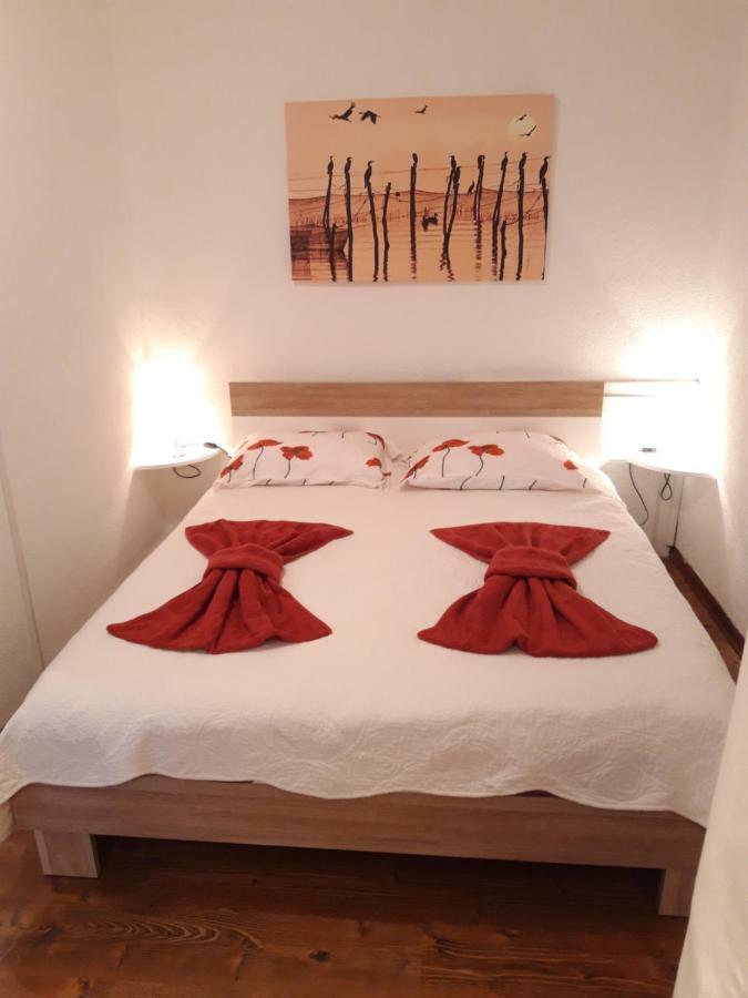 Apartment Porat Ровинь Экстерьер фото
